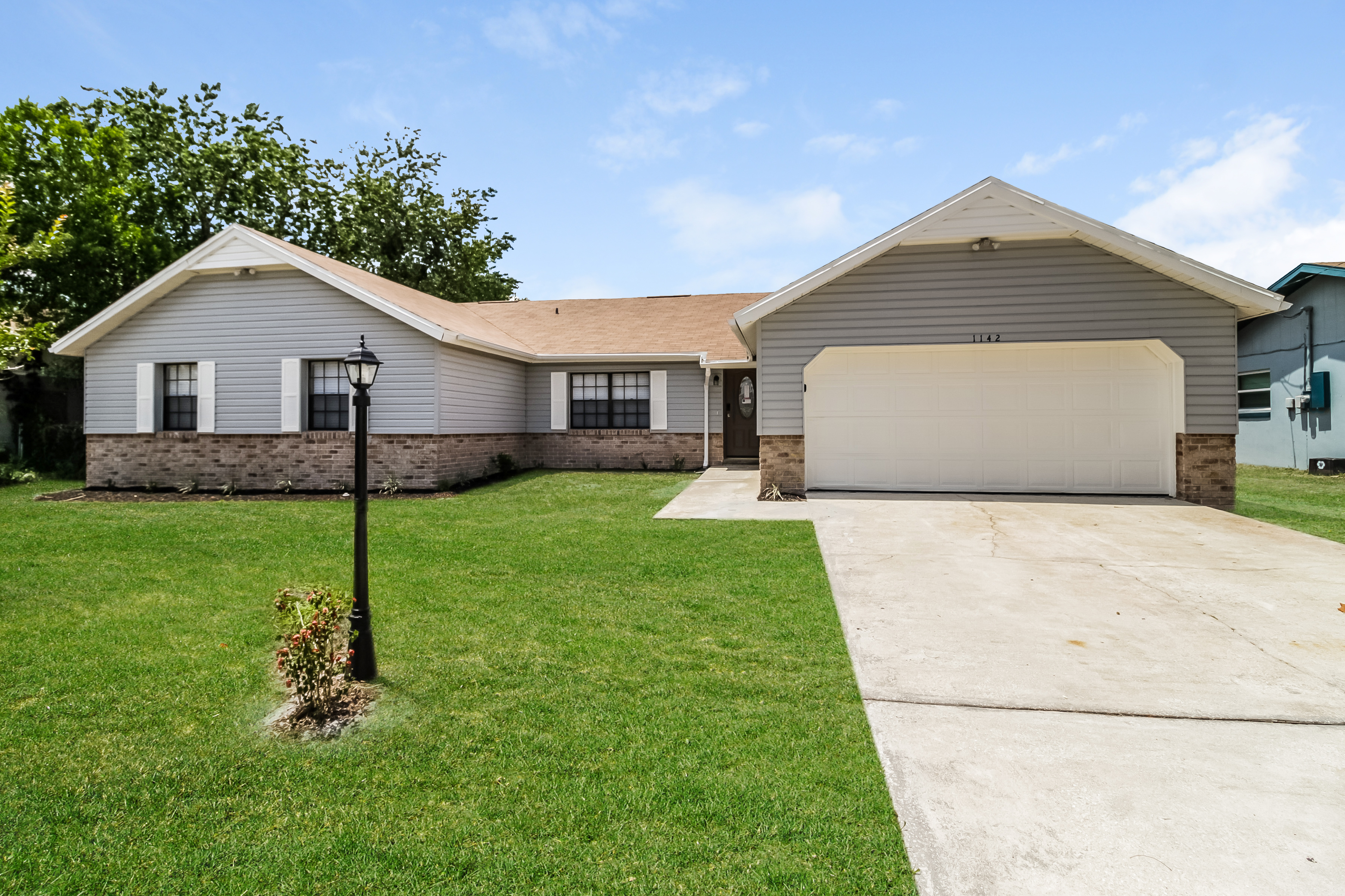 1142 MELAGANO ST DELTONA, FL 32725